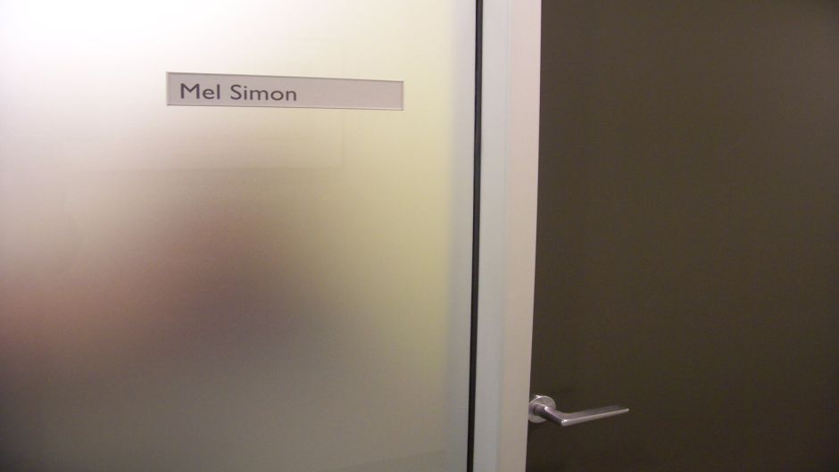 Featured Nameplate