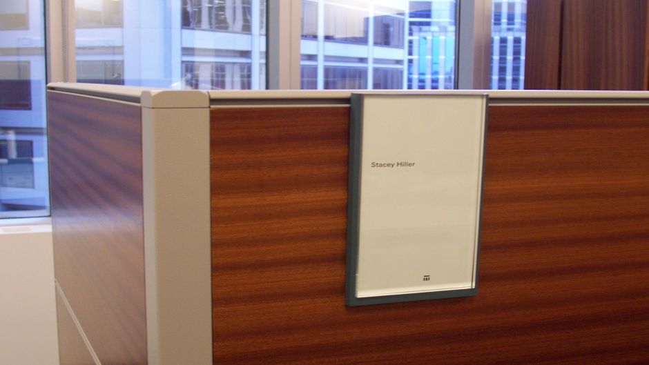 Featured Nameplate